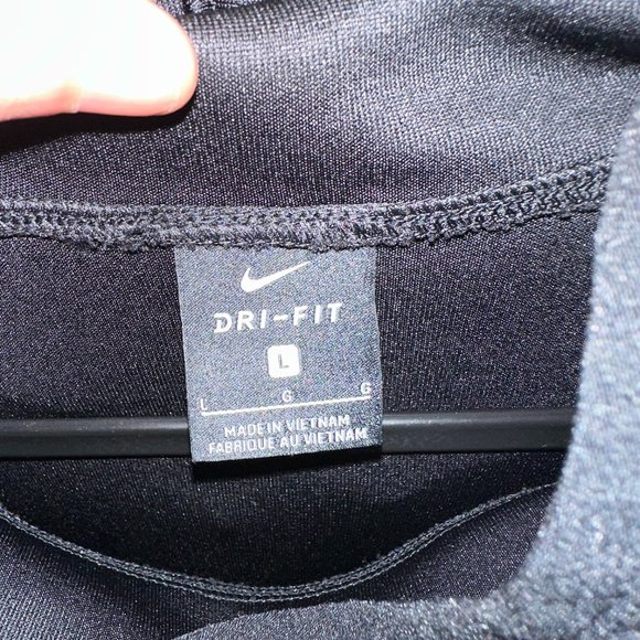 Nike Dri-Fit Short Sleeve Hoodie Size L - Picture 3 of 3